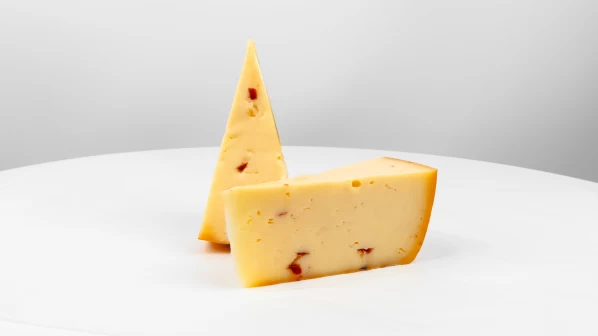 Сир з в’яленими томатами та маслинами - Фото 3, крафтовий сир OSNOVA CHEESE